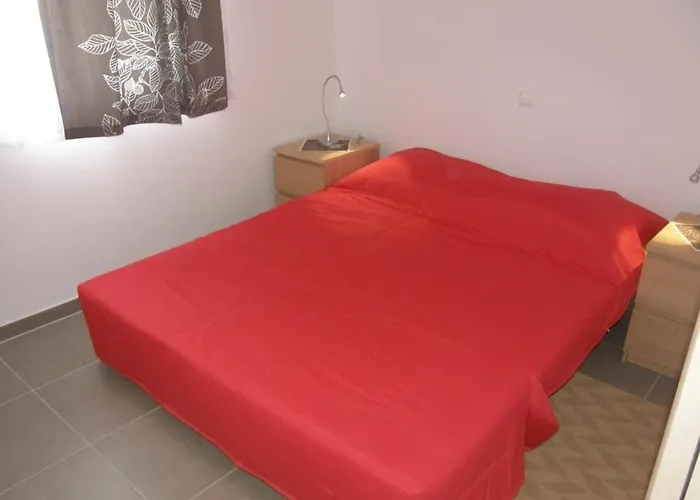 In Mit Eigenem Balkon By Interhome